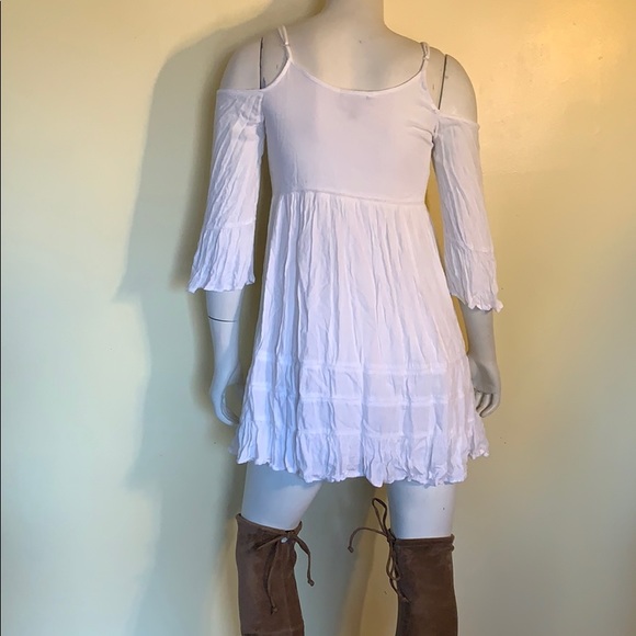 Romeo and Juliet cold shoulder cotton dress - Picture 4 of 5